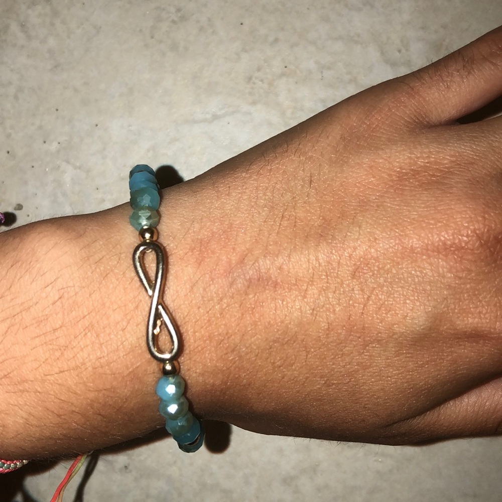 Gold infinity beaded Bracelet!!